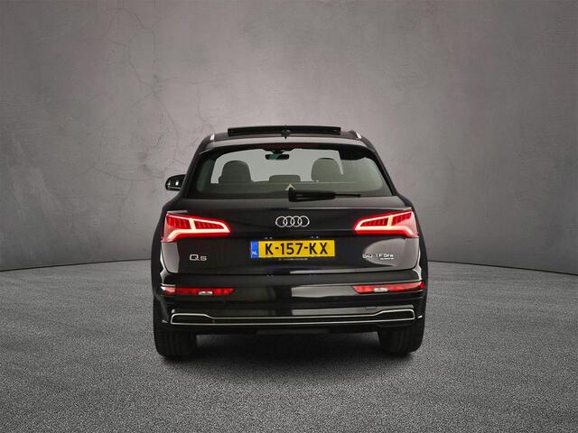 Audi Q5 50 TFSI e quattro S edition | Luchtvering | Achteruitrijcamera | Elektrische achterklep | Cruise Control | Panoramadak