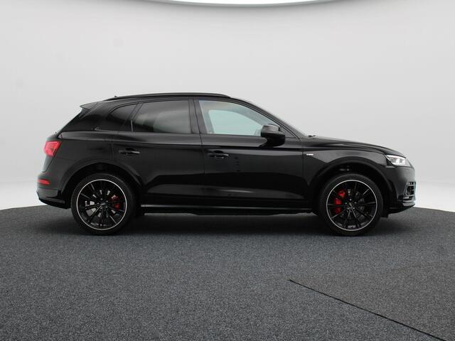 Audi Q5 55 TFSi e 367 Pk S Line Competition | Stoelverwarming | Adaptive Cruise | Bang & Olufsen | Trekhaak | Parkeersensoren | Climatronic | 21 Inch | 124.381 Km !!