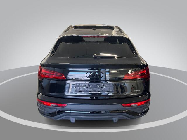 Audi Q5 Sportback 55 TFSIe 367pk S-Tronic S Edition · SOH 95,6% · Panoramadak · 360 Camera · Inklap. Trekhaak · B&O Sound · Stuur- & Stoelverwarming · Alarmklasse 3 · Garantie t/m 13-08-2030 of 100.000km