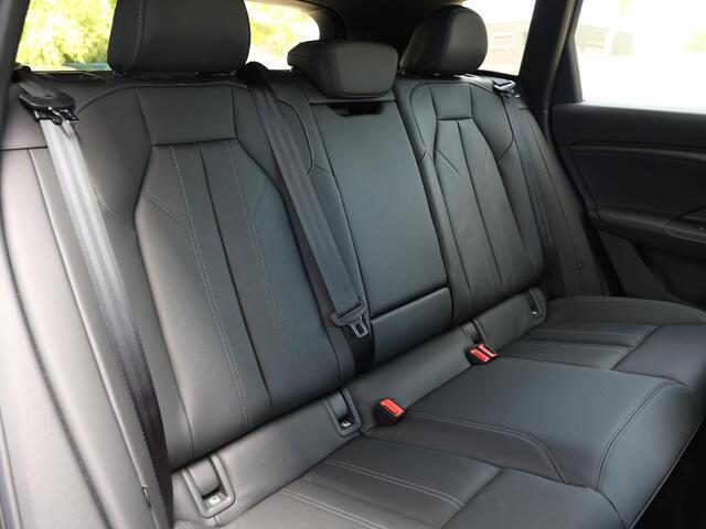 Audi Q6 e-tron Launch edition e-tron 185kW/252pk 83Kwh Hatchback | Sportstoelen | Leder | Panoramadak |
