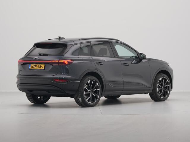 Audi Q6 e-tron edition 83 kWh Pack Tech Navigatie 360Camera Stoel/stuurverwarming Acc SideAssist
