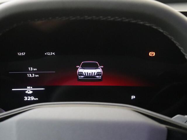 Audi Q6 Sportback e-tron S edition 83 kWh | 21 inch LM velgen | Panoramadak | Rode remzadels | Comfortsleutel | Tech Plus pakket