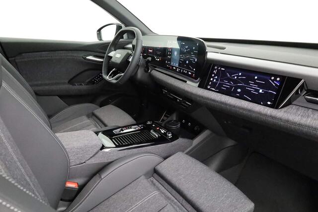 Audi Q6 e-tron S edition performance 100 Kwh 225 kW / 306 pk | Tech pro | Comfortpakket pro | S line exterieur