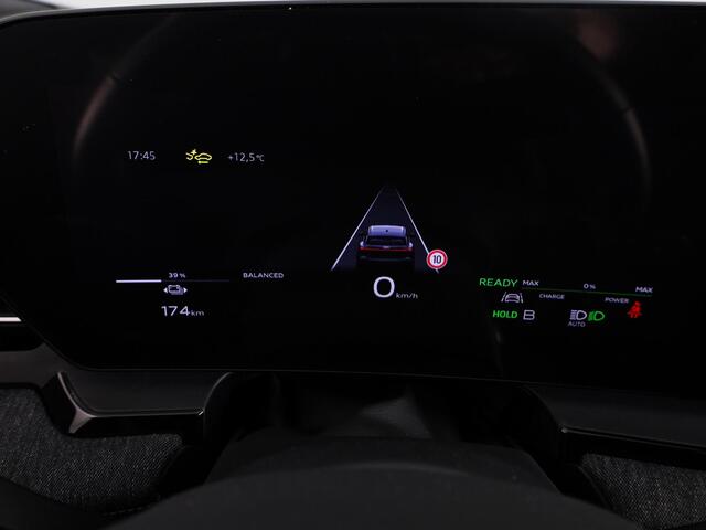 Audi Q6 e-tron S edition performance 100 kWh 306pk | Luchtvering | MMI Bijrijdersscherm | Adaptieve cruise controle | Elektrisch verstelbare stoelen