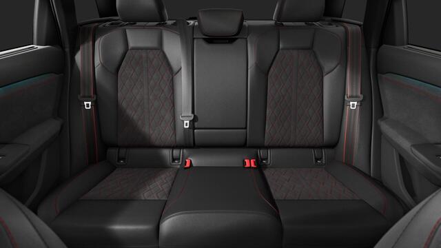 Audi Q6 SQ6 e-tron quattro 100 kWh | Trekhaak | B&O | Pano | MMI pro | Luchtvering | Matrox-led | 360 camera | ACC | Headup |