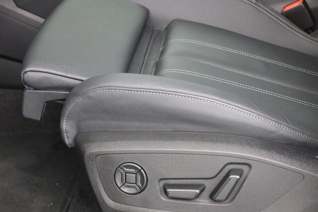 Audi Q6 e-tron Advanced edition Performance 100 kWh 306 pk 225kW / 306 pk | Tech plus | Sportstoel zwart leder-kunstl. | Comfortpakket plus