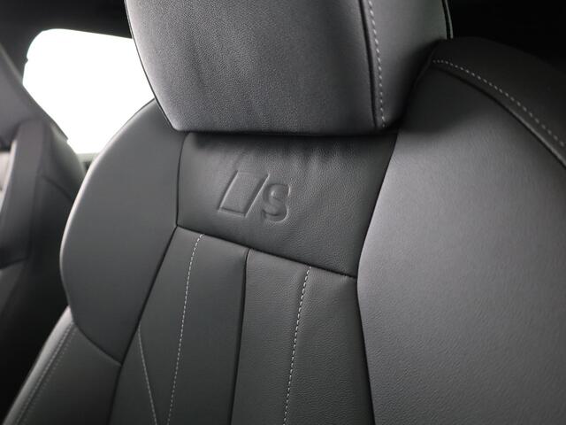 Audi Q6 e-tron S edition 83 kWh | 360 Camera | Panoramadak | Bijrijdersscherm | Privacy Glass | Alarm klasse 5 |