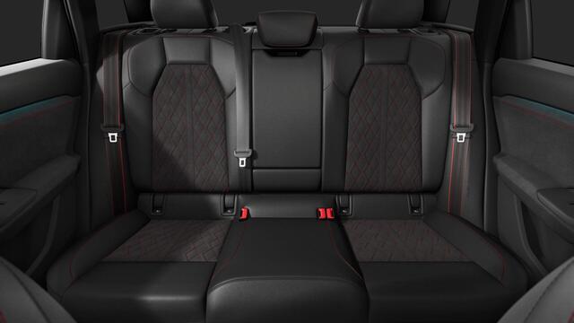 Audi Q6 SQ6 e-tron quattro 100 kWh | Trekhaak | Pano | Headup | B&O | ACC | MMI pro | 360 Camera | Carplay | Bijrijdersscherm |