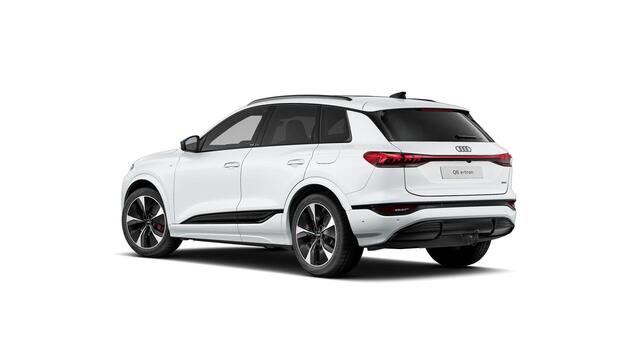 Audi Q6 e-tron S edition quattro 100 kWh | Trekhaak | Pano | Oled | Luchtvering | Matrix | ACC | MMI pro | Tech pro |