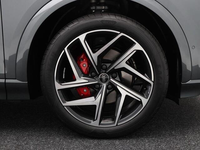 Audi Q6 Sportback e-tron | S edition | performance 100 kWh | 21 inch | Privacy glas | Trekhaak | Panoramadak | Luchtvering