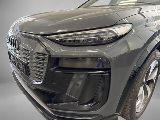 Audi Q6 SQ6 e-tron SQ6 quattro 100 kWh 490pk · SOH 98% · Panoramadak · 360 Camera · Inklapbare Trekhaak · Warmtepomp · Elek. Stoelen + Geheugen · Garantie t/m 06-10-2030 of 100.000km
