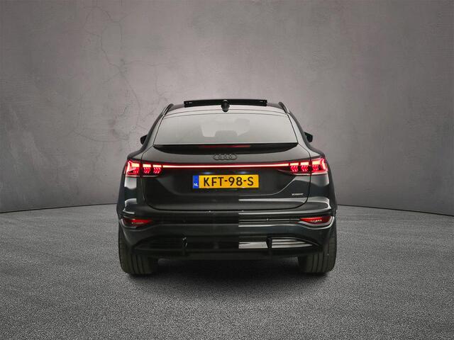 Audi Q6 Sportback e-tron S edition quattro 100 kWh | Trekhaak | Adaptieve Luchtvering | Adaptieve Cruise | Head-up | B&O 3D | Panorama Dak | Camera | Pack Tech | Navigatie-pakket | Interieur-pakket | Trekhaak-pakket |
