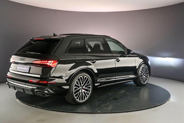 Audi Q7 55 TFSI e quattro Pro Line S | Pano | B&O | Trekhaak | S-Leder | 22 inch | Tour| Parking Pack | Keyless | 360cam | Parkeerassist |
