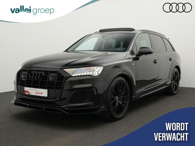 Audi Q7 Competition 60 TFSI e 456 pk Tiptronic quattro | Panoramadak | Achteruitrijcamera | Head-up display | Soft-Close portieren | Sportstoelen Plus | Leder | Bang & Olufsen sound
