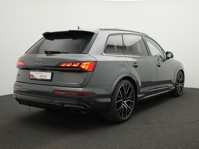 Audi Q7 Pro Line S Competition 60 TFSI e 490 pk tiptronic quattro | Panoramadak | Trekhaak | Valcona leder | Laser LED | Sportstoelen Plus | Uitgebreid lederpakket | Vierwielbesturing