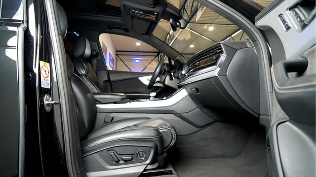 Audi Q7 60 TFSI e quattro 340kW/462pk Aut8 Pro Line S Competition PANORAMADAK + LUCHTVERING + MATRIX LED + BANG&OLUFSEN + LEER + STOELMASSAGE&-VENTILATIE + BLACK OPTIEK + 360 CAMERA + KEYLESS DRIVE + DODHOEK MELDER + LANE ASSIST + STOELVERWARMING V&A + PARKSENSOR