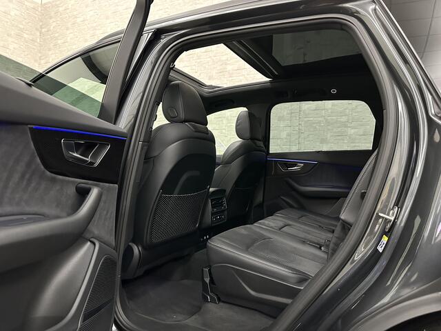 Audi Q7 60 TFSI e Competition S-Line | 360 Camera | ACC | Panorama | Carbon | Laser-LED | Trekhaak | B&O Sound | Keyless-Entry | Luchtvering | 22'' | Memory | Stoelverwarming V+A | Stuurverwarming | Stand Kachel | Zonwering | Carplay |