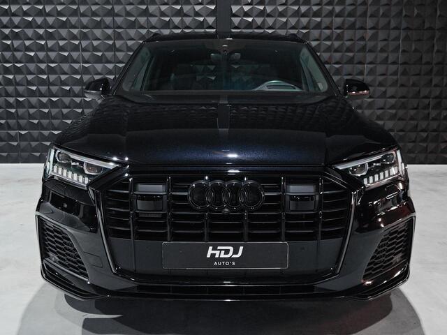 Audi Q7 60 TFSI e Competition | PANO | HUD | Laser Li. | Trekh. |S-Stoelen | Vent-Mass | Volleder | Bose| 22" | Ak. glas |