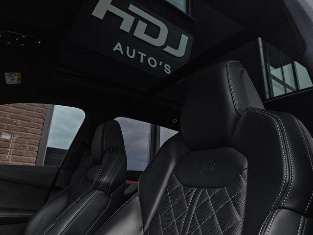 Audi Q7 60 TFSI e Competition | PANO | HUD | Laser Li. | Trekh. |S-Stoelen | Vent-Mass | Volleder | Bose| 22" | Ak. glas |