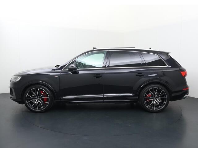 Audi Q7 55 TFSI e quattro Pro Line Plus | 381 PK | Automaat | Panoramadak | Multifunctioneel stuurwiel | Adaptive Cruisecontrol | Trekhaak |