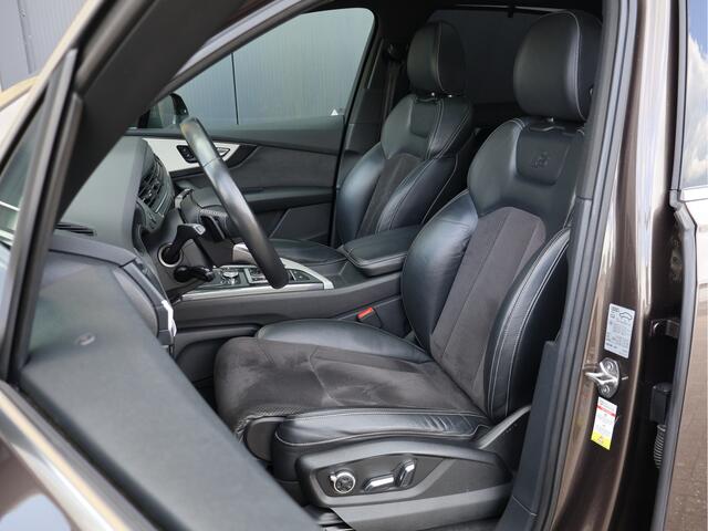 Audi Q7 3.0 TDI e-tron quattro Sport S-line *Luchtvering*HUD*ACC*Haak*Cam*