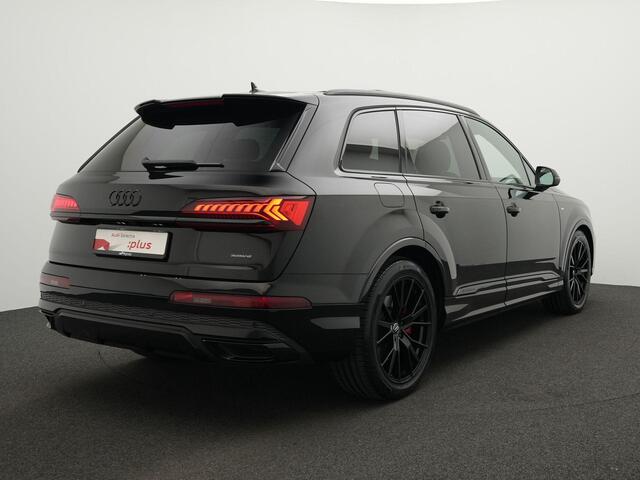 Audi Q7 55 TFSI e 381 pk tiptronic quattro Pro Line S | Panoramadak | Trekhaak | Valcona Leder | Geheugenstoelen | Bang & Olufsen | Head-up display | Soft-Close