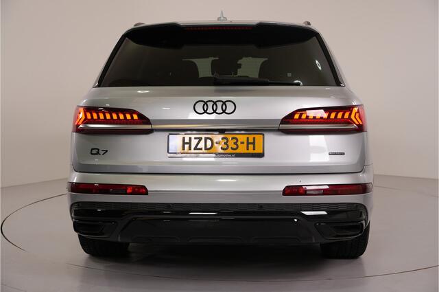 Audi Q7 60 TFSI e quattro S Line Sport/Plus | Parkeer/City/Tour pakket | Laserlicht | 360° Camera | Trekhaak | HUD |