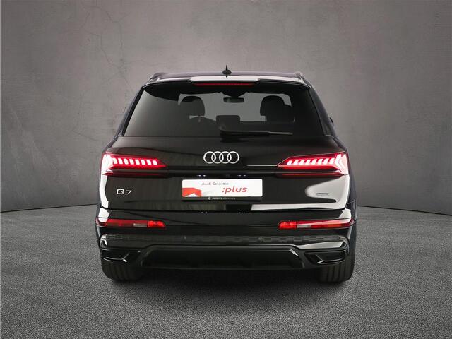 Audi Q7 55 TFSI e S Edition | Head Up | Matrix | Trekhaak | Luchtvering | Memory | 360 Camera | Keyless | B&O | Carplay |