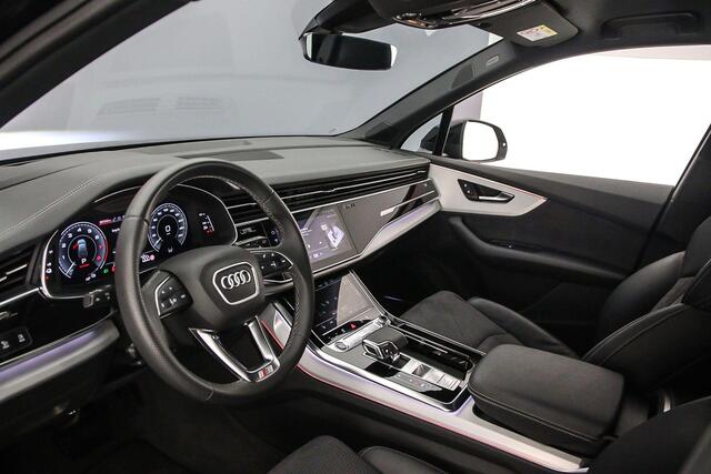 Audi Q7 55 TFSI e S Edition | Head Up | Matrix | Trekhaak | Luchtvering | Memory | 360 Camera | Keyless | B&O | Carplay |
