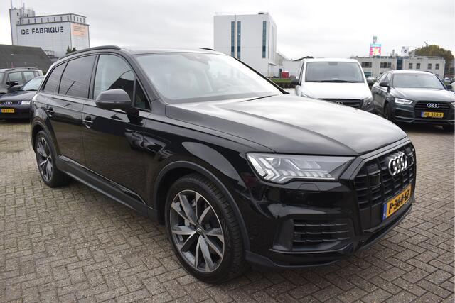Audi Q7 55 TFSI quattro Pro Line,ELECTR WEGKLAPBARE TREKH,STOELVERW ACHTERBANK,, BOEKJES,NAP EN ONDERHOUDSHISTORIE