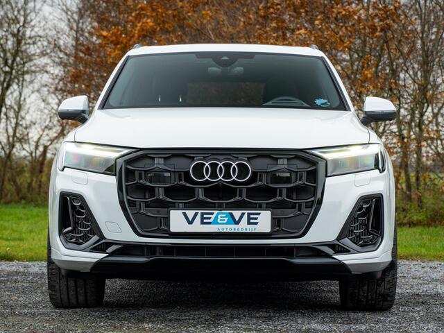 Audi Q7 55 TFSI panorama dak // 3500 kg trekgewicht // 7 persoons // mild-hybrid