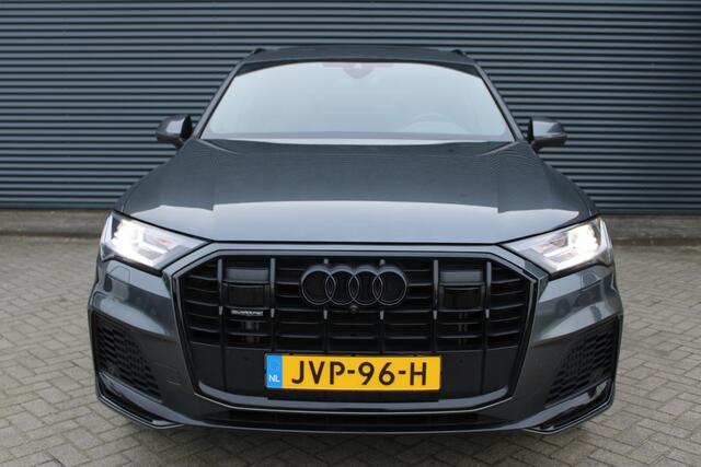 Audi Q7 55 TFSI e quattro S-Line Full-LED Panoramadak Elek-Trekhaak RS-Zetels