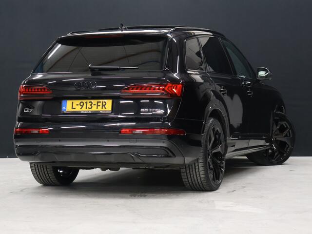 Audi Q7 55 TFSI e quattro Sport S [SCHUIFKANTELDAK, ADAPTIVE CRUISE, 360 CAMERA, TREKHAAK INKLAPBAAR, MEMORY SEATS, LUCHTVERING, STOELMASSAGE, APPLE CARPLAY, ANDROID, STUURVERWARMING, STOELVENTILATIE, STOELVERWARMING, VOL LED