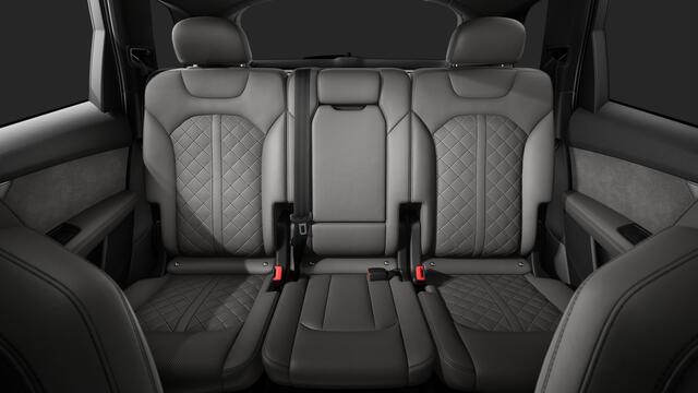 Audi Q7 55 TFSI e quattro 394 Tiptronic Pro Line S Automaat | Vierwielbesturing | Sportstoelen plus voorin | Privacy glas (donker getint) | Achterbank plus
