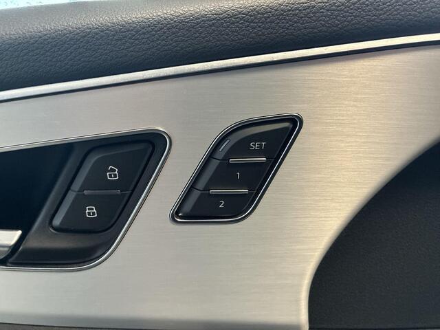 Audi Q7 55 TFSIe 380pk Tiptronic Quattro S Line · Panoramdak · Trekhaak · Leder · 360 Camera · Luchtvering · Elek. Achterklep · Massage · Stoelkoeling · 22'' Inch ·