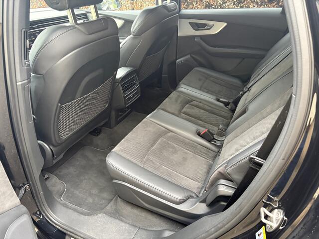 Audi Q7 60 TFSI e quattro Competition / AUTOMAAT / S-LINE / 91dkm!