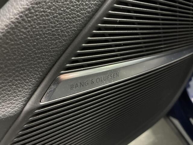 Audi Q7 60 TFSIe 456pk Quattro Pro Line S Competition · Panoramadak · Luchtvering · Inklap. Trekhaak · B&O Sound · Head-Up Display · Laser Matrix LED · Garantie t/m 28-06-2026 of 100.000km