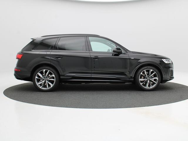 Audi Q7 55 TFSi e 381 Pk quattro S-Line | Soft Close | Camera | Stoelverwarming | Trekhaak | Geheugenfunctie | CarPlay | Full LED | 20 Inch | 21.357 Km !!