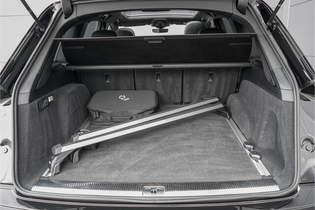 Audi Q7 55 TFSI e Quattro Pro Line S-Line Pano ACC Matrix LED 22"