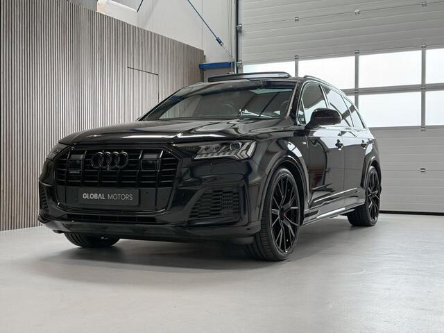 Audi Q7 60 TFSI e Quattro Competition - LUCHTVERING - PANORAMADAK - TREKHAAK - SFEERVERLICHTING - BOSE - ZWART OPTIEK - 360 CAMERA - STOELVERWARMING - ADAPT. CRUISE