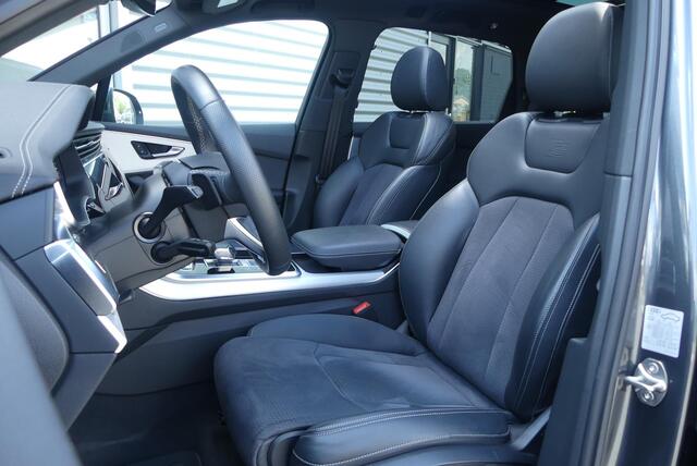 Audi Q7 55 TFSI e quattro Pro Line S ELEKT. TREKHAAK (3.500KG), LUCHTVERING, PANO, WINTER PACK, ADAPT. CRUISE, CLIMA, NAVI, CAMERA, PDC V&A, APPLE CARPLAY/ANDROID AUTO, BLIS, KEYLESS, B&O, ELEKT. ACHTERKLEP, ELEKT. STOELEN, 64.341KM