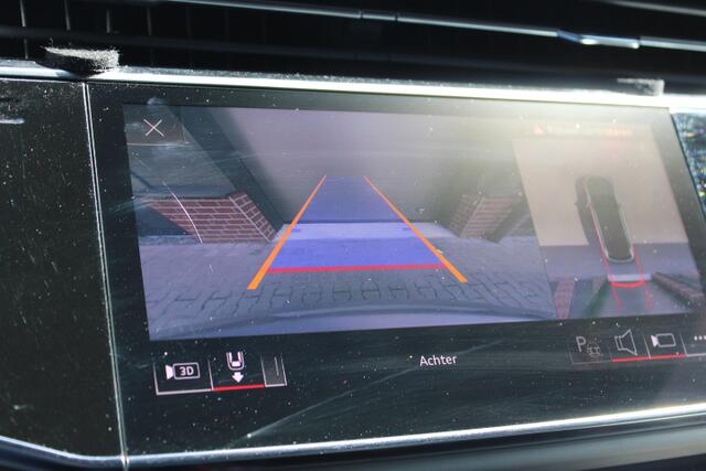 Audi Q7 60 TFSI e quattro Competition - ABT pakket - Nederlandse auto Volledig dealer onderhouden - Adaptieve Cruise - 22 inch - RS zetels - Matrix - Luchtvering - Trekhaak 360 camera