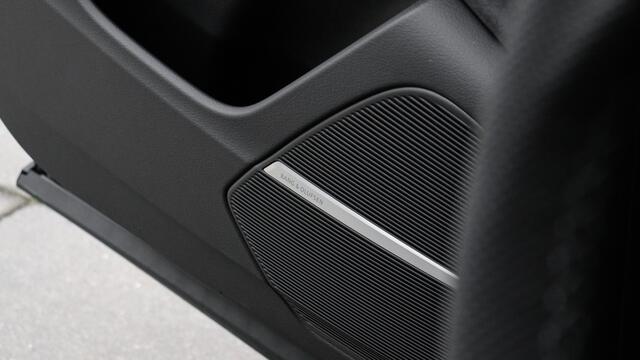 Audi Q8 60 TFSI e quattro Pro Line S Competition | B&O | Advanced Onderstel | Head-up | Panoramadak | HD Matrix | Trekhaak