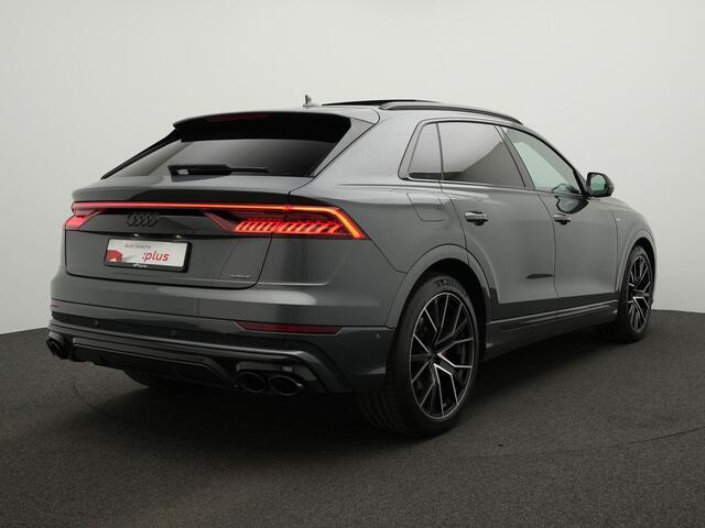 Audi Q8 60 TFSI e quattro Pro Line S Competition | Panoramadak | Leder | Nachtzicht | Geheugen-/massagestoelen | Head-up display | Bang & Olufsen