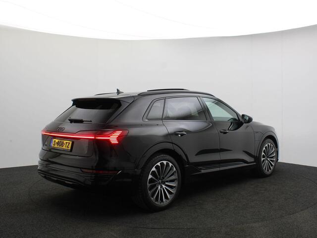 Audi Q8 e-tron 50 quattro Advanced Edition 95 kWh 340PK | Pano. Dak | Adapt. Cruise | Luchtvering | Stoelverwarming | Audi Sound | 21-Inch |