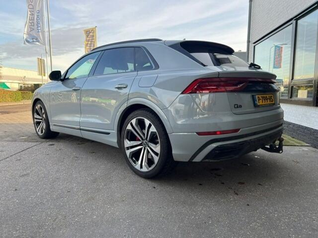 Audi Q8 55 TFSIe Q8 S line