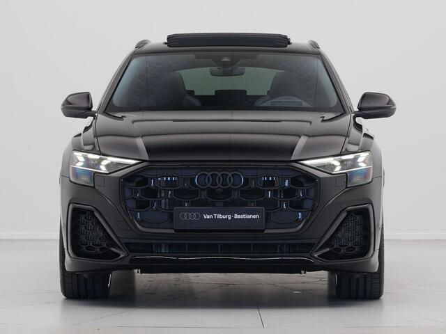 Audi Q8 60 TFSI e quattro Pro Line S S Line Competition Panoramadak Wegklapbare trekhaak 23'' Lichtmetalen velgen Vierwiel besturing 6