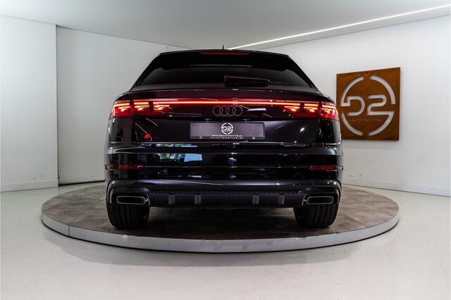 Audi Q8 60 TFSI E Quattro S-Edition Competition 490PK FACELIFT | 2025 PER DIRECT LEVERBAAR | VOL OPTIE | 5 Jaar Garantie