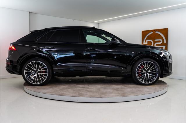 Audi Q8 60 TFSI E Quattro S-Edition Competition 490PK FACELIFT | 2025 PER DIRECT LEVERBAAR | VOL OPTIE | 5 Jaar Garantie