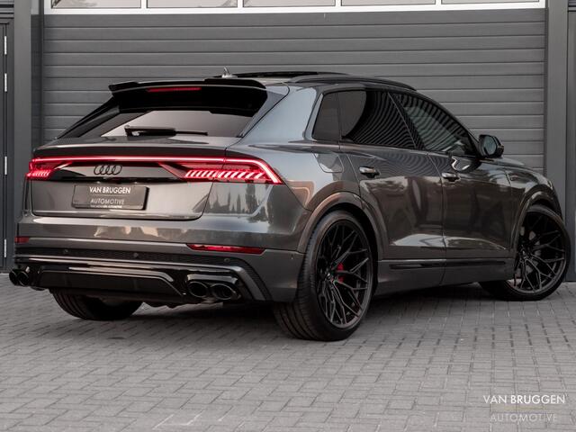 Audi Q8 55 TFSI e quattro S-Line Pano RS-Stoelen 23" Trekhaak HUD Coating